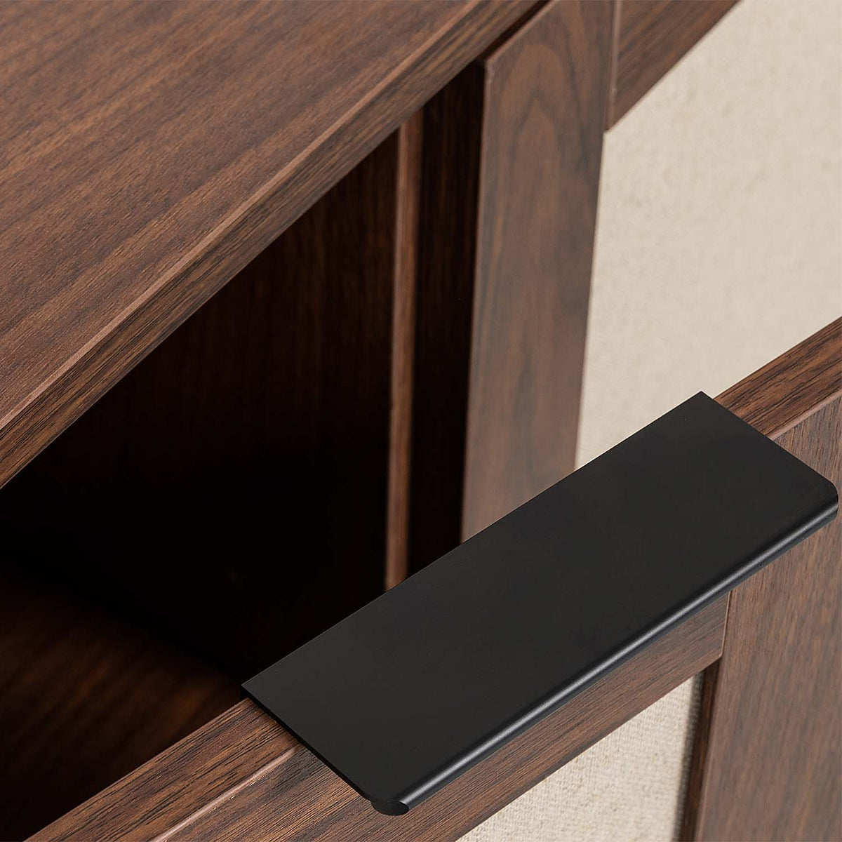 CREDENZA RAVENNA MODERNA NEGRO Y NOGAL